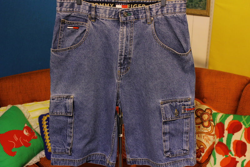 Tommy Hilfiger Jeans Denim Cargo Shorts 2024 Mens Size 38 90’s Vintage Big Patch