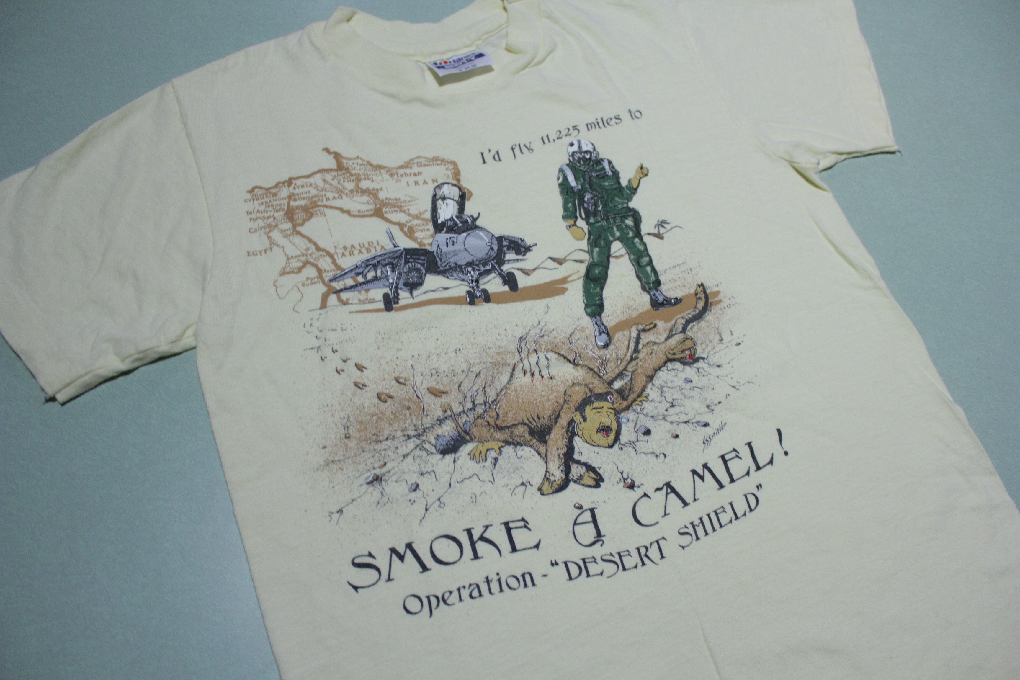 Vintage Operation Desert Shield T-Shirt Adult Small 1990 Smoke a