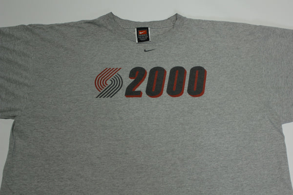 Brian Grant Portland Trailblazers 2000 #44 Vintage Y2K Nike T-Shirt