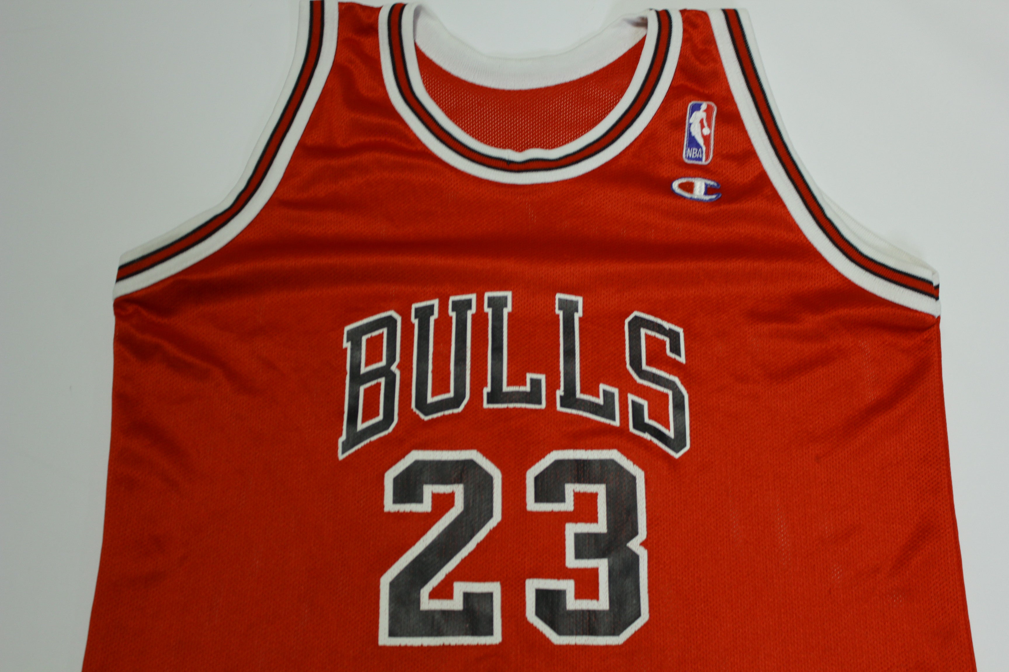 MIchael Jordan Chicago Bulls Vintage 90s Champion Made in USA