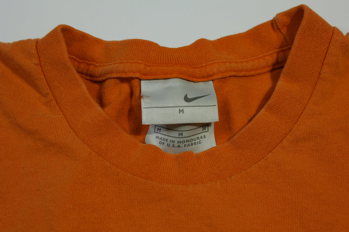 Nike Spellout Big Swoosh Vintage Y2K Orange Silver Tag Essential T-Shirt
