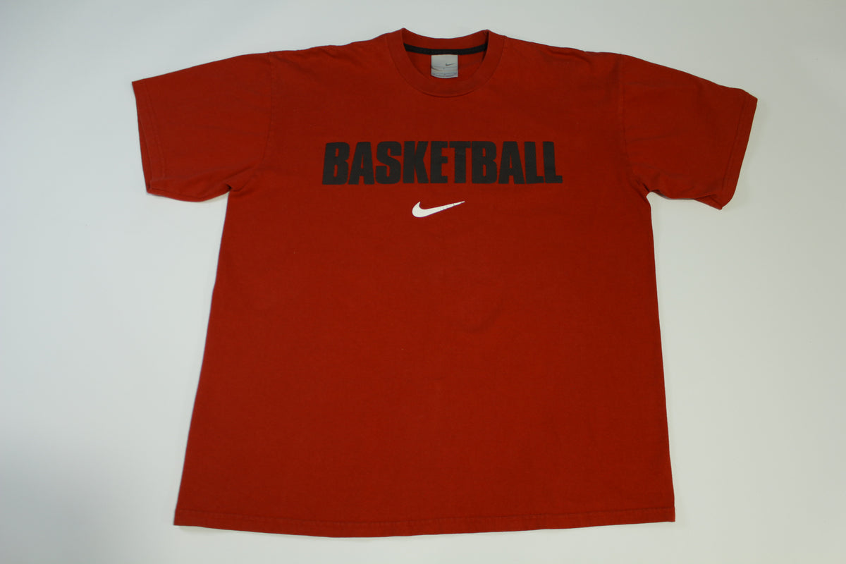 Nike Basketball Center Swoosh Vintage Y2K Silver Tag T-Shirt
