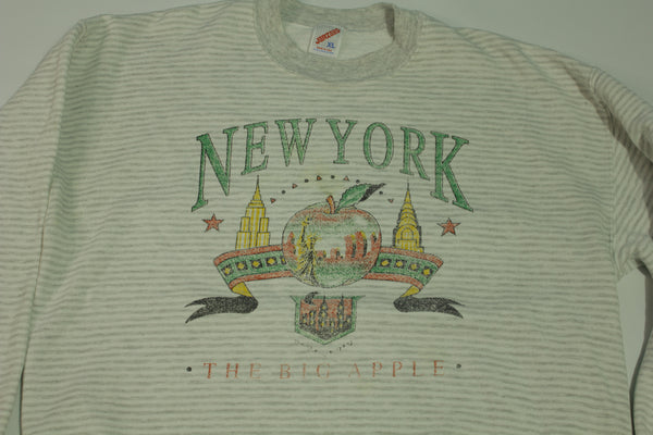 New York City Big Apple Vintage 80's Twin Towers Crewneck Sweatshirt