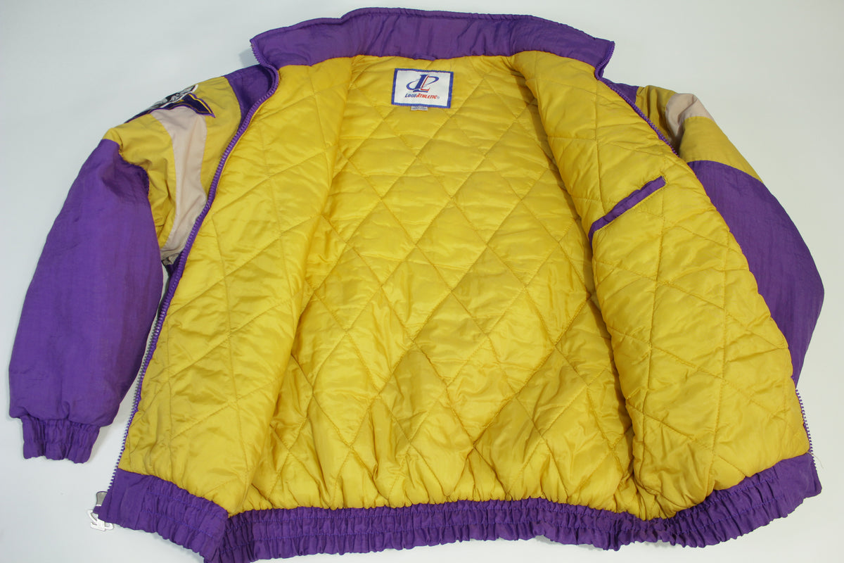 Washington Huskies Vintage 90's Logo Athletic Puffer State College Jacket