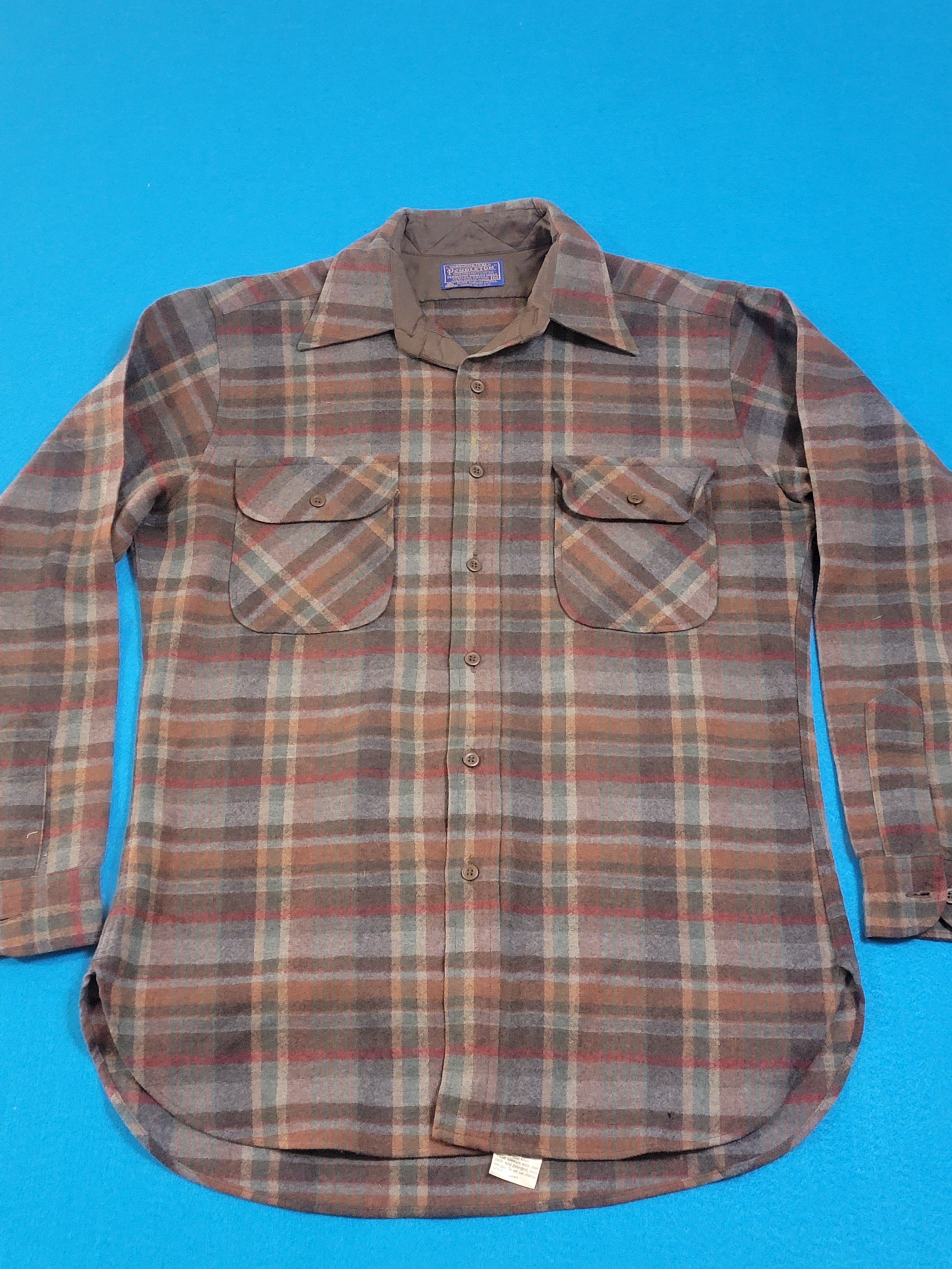 Pendleton Woolen Mills Vintage Plaid Made in USA 70's Board Button