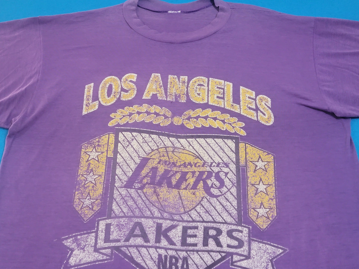 Los Angeles LA Lakers 80's Vintage Distressed Faded Single Stitch T-Shirt