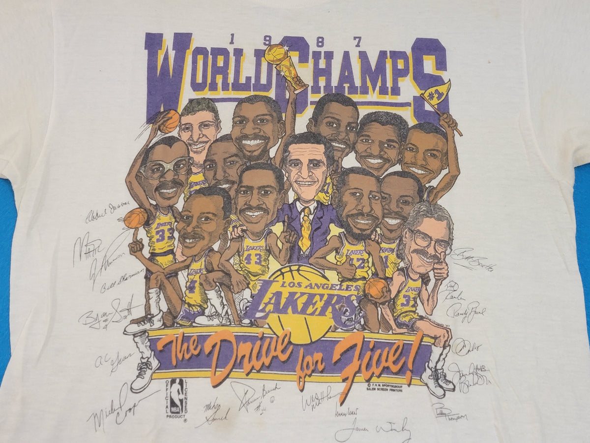 Los Angeles Lakers Vintage 1987 World Champs Drive For Five 80's Magic Johnson  Single Stitch USA T-Shirt