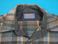 Pendleton Woolen Mills Vintage Plaid Made in USA 70's Board Button Up Shirt