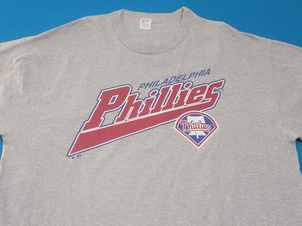 Philadelphia Phillies MLB Vintage 90's Baseball Fan T-Shirt
