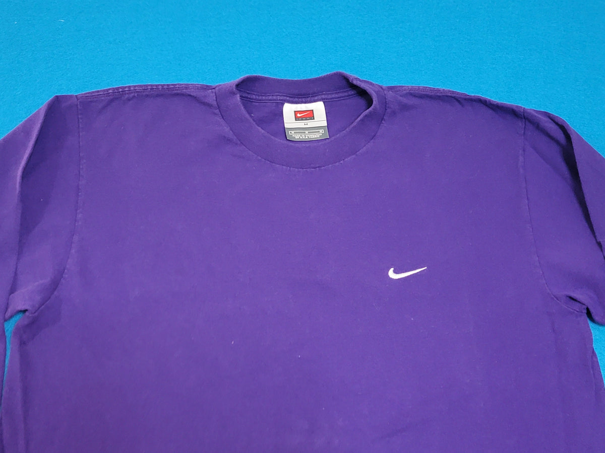 Nike Basic Essential Vintage Y2K  Long Sleeve T-Shirt