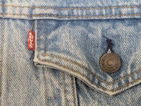 Levis 80's Vintage 70507-0214 Denim Blue Jean Trucker Jacket w/ Black Bar Tack USA MADE