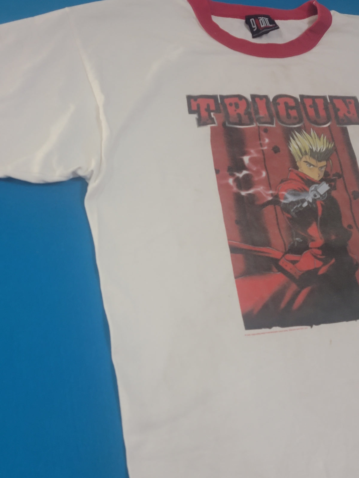 Trigun 2003 Yasuhiro Vintage Y2K 2000 Anime Shonen Gun Pose T-Shirt