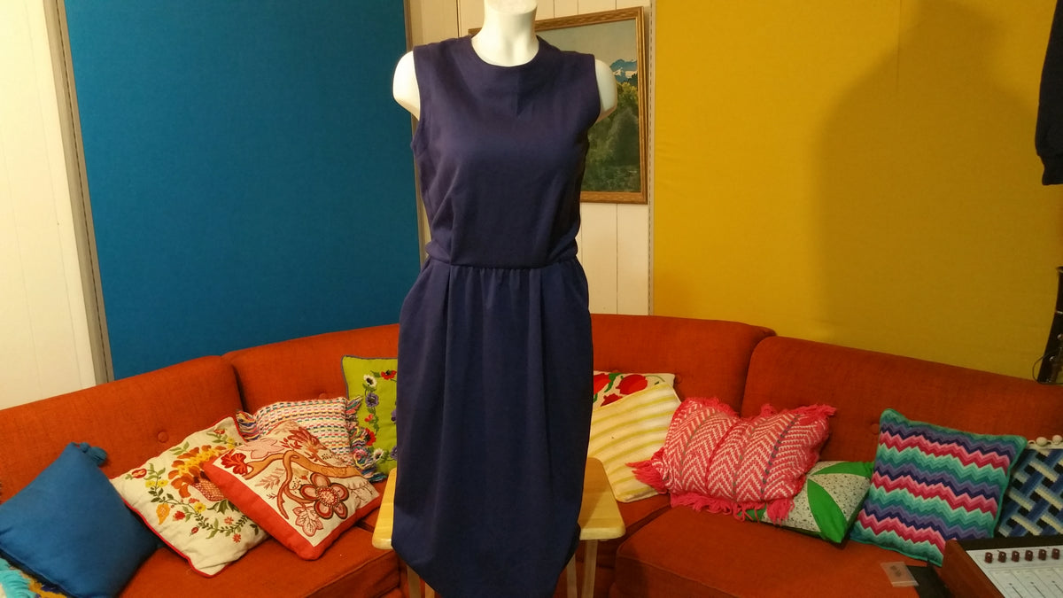 Vintage Virgo II Dress 70's 80's Union Made in the USA. Navy Blue w/ P The Fuzzy Felt Vintage Virgo II Dress 70's 80's Union Made in the USA. Navy Blue w/ P The Fuzzy Felt