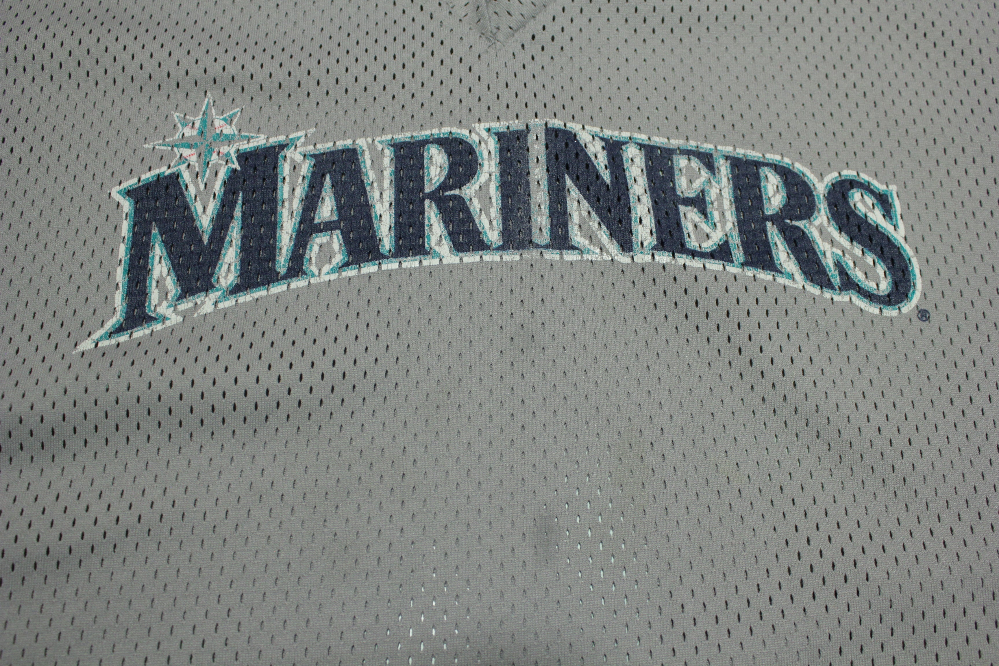 gray mariners jersey
