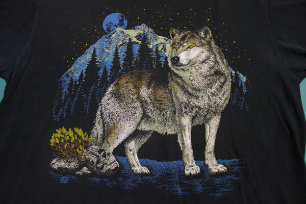 Alaska 90s Howling Wolf Moon Black T-Shirt Jerzees 100% Preshrunk Cotton