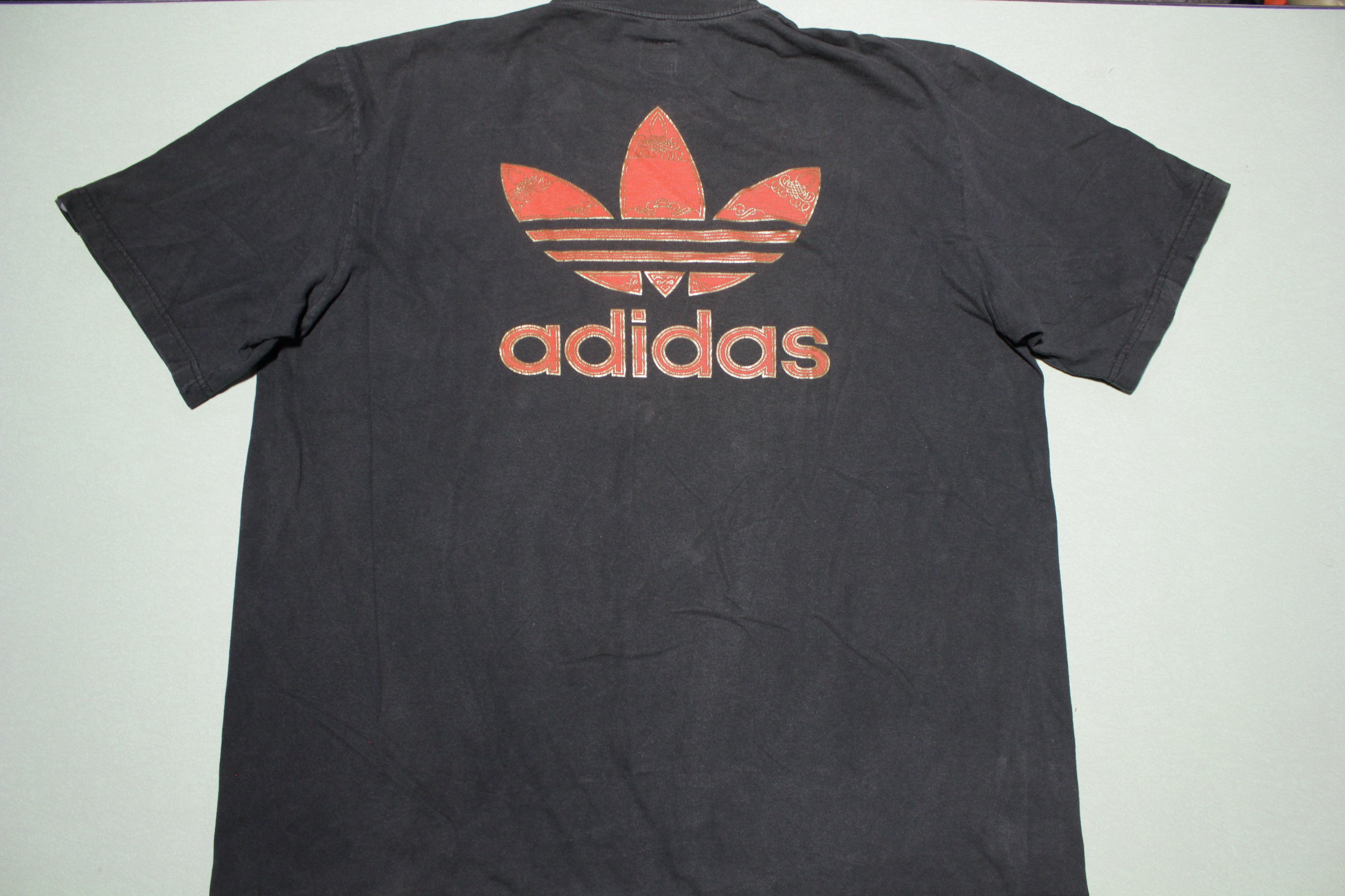 T shirt adidas run dmc hot sale