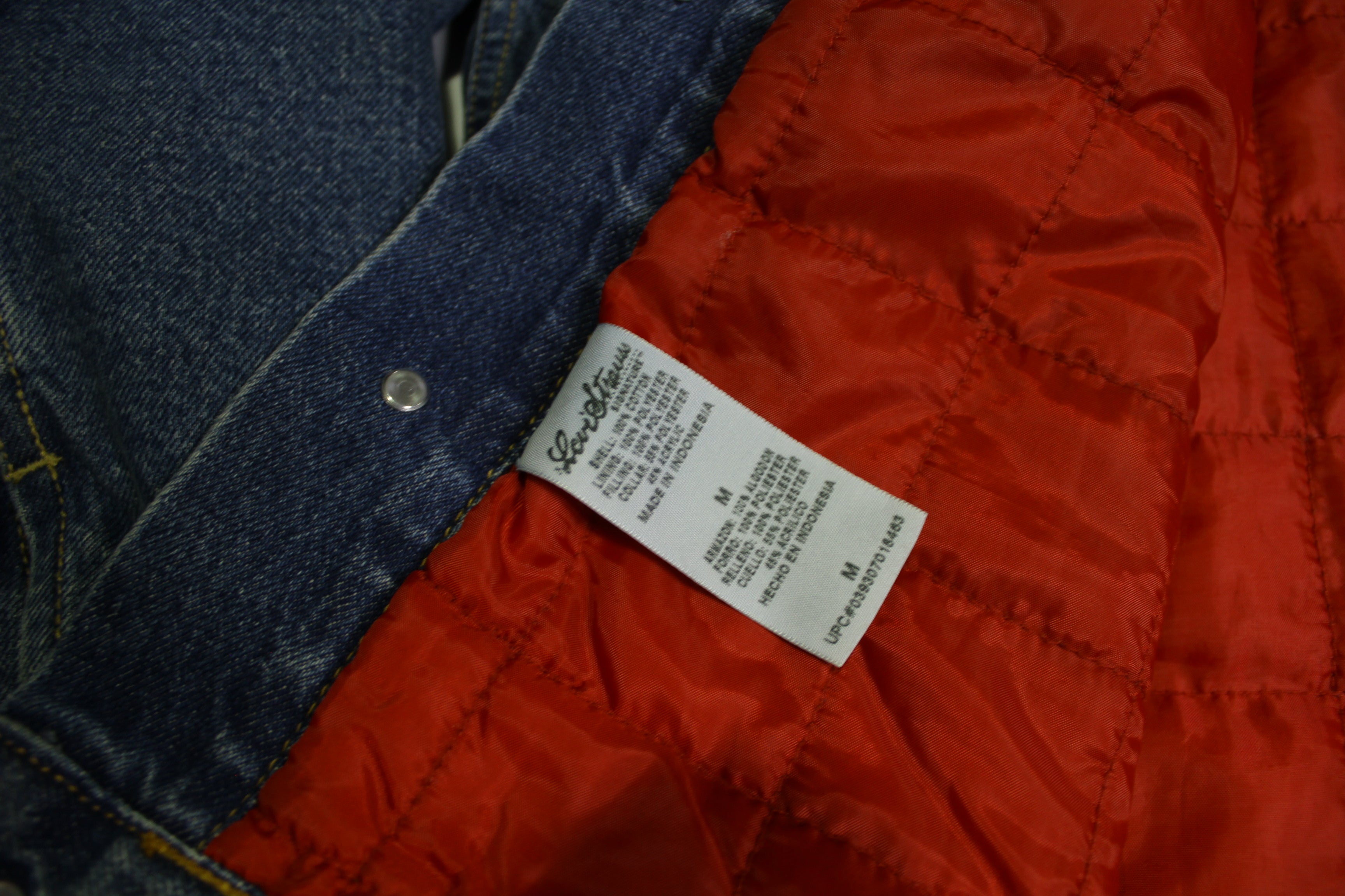 Levis Red Quilt Lined Signature Strauss Sherpa Collar Denim