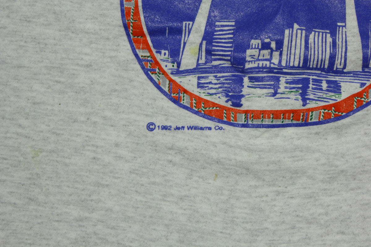 Saint Louis Gateway Arch Vintage 1992 Jeff Williams T-Shirt