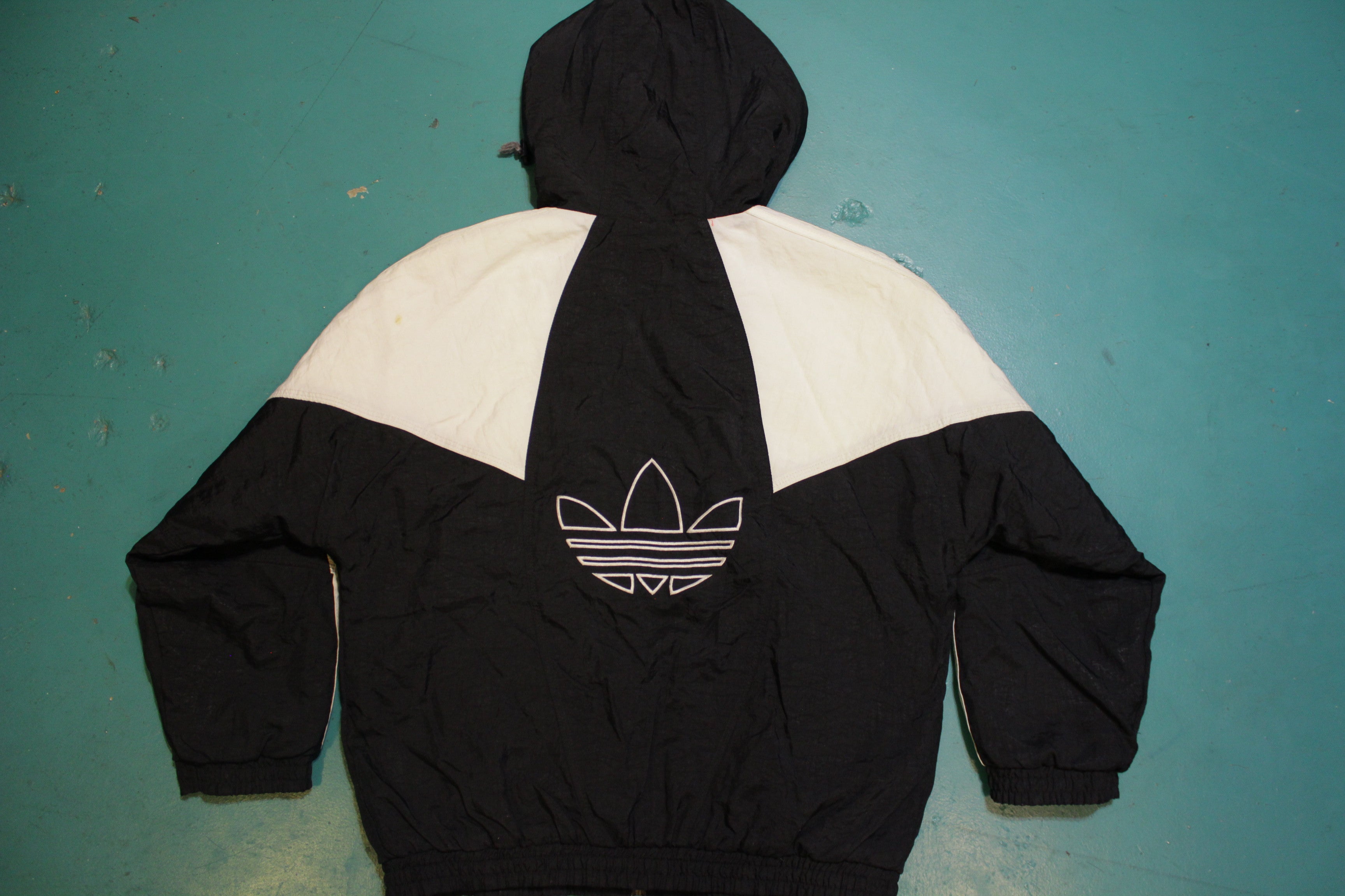 Adidas big trefoil windbreaker jacket, Men's Fashion, Coats, Jackets and  Outerwear on Carousell