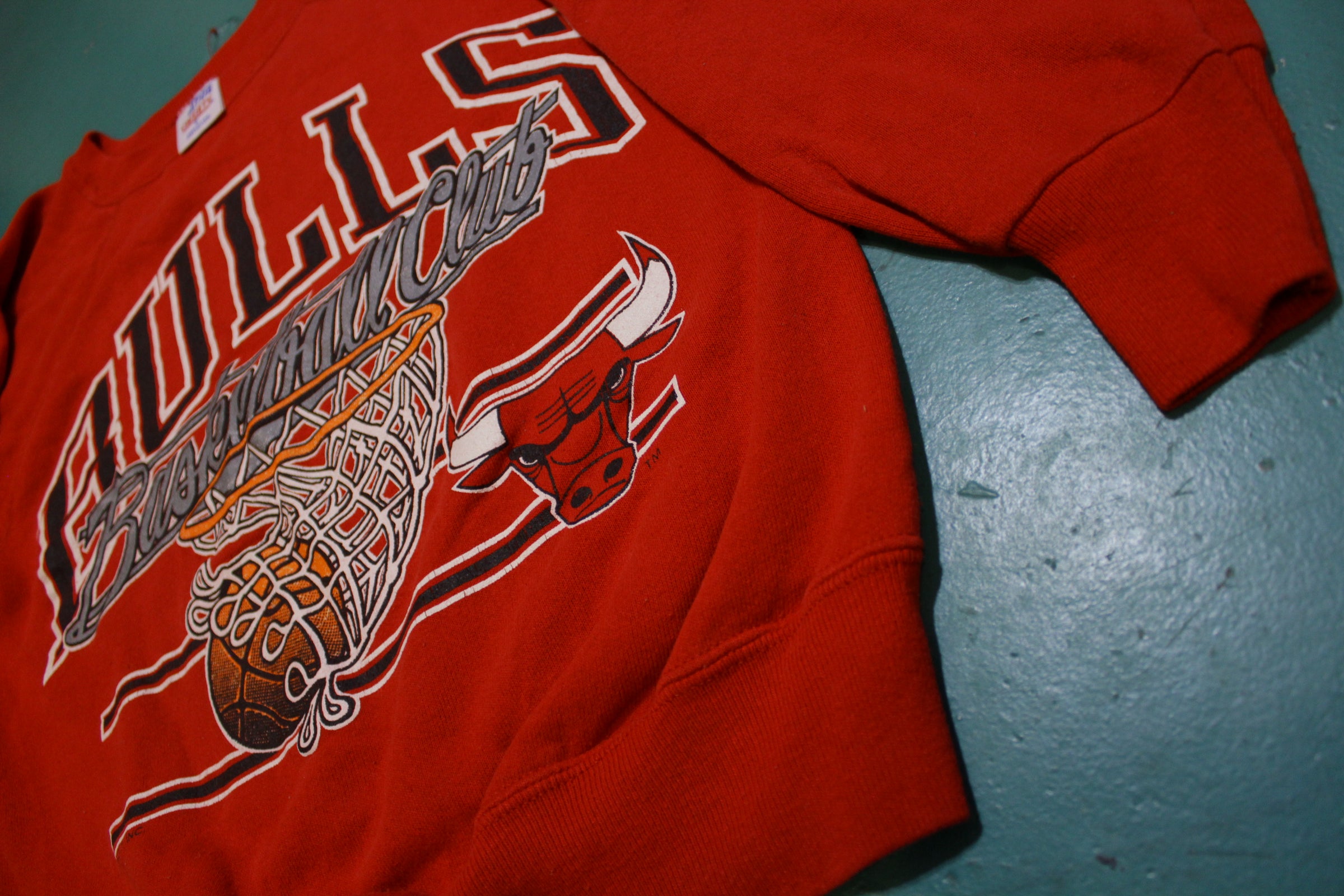 Bulls Basketball Shirt, Vintage 90s Chicago Bulls Short Sleeve Sweater