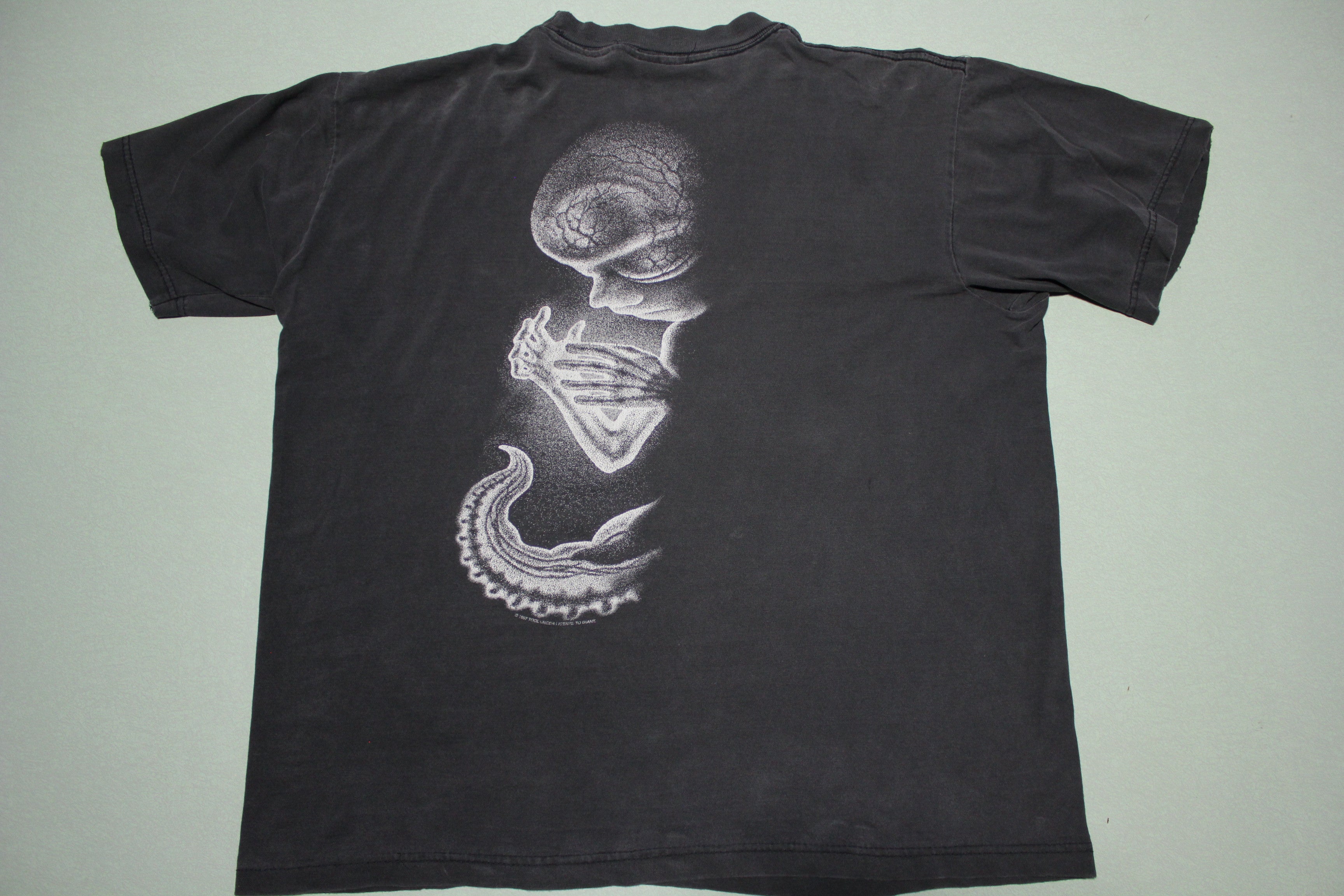 Tool 1997 Maynard Alien Fetus Vintage Giant Tag Made In USA T-Shirt –  thefuzzyfelt