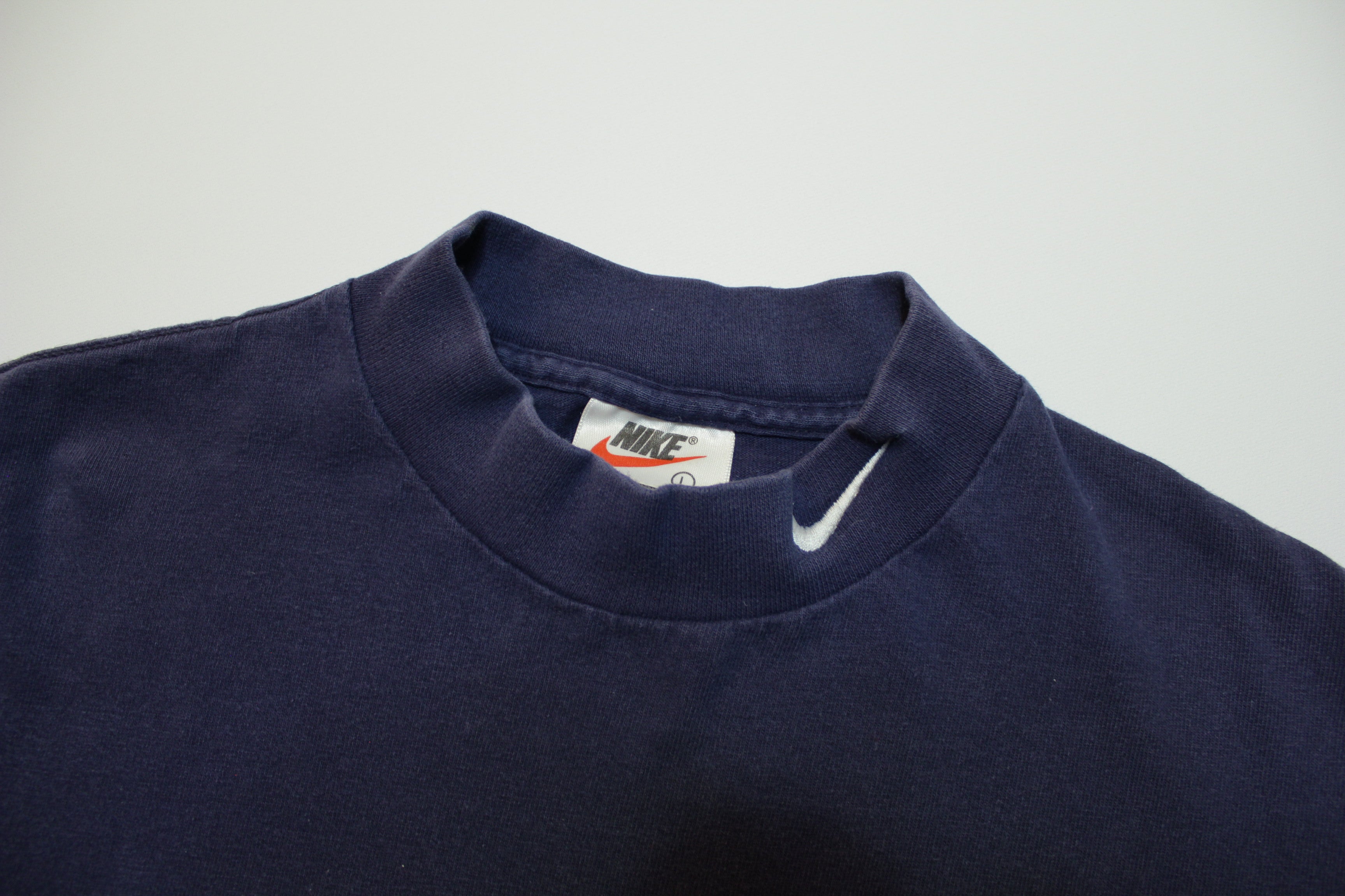 Nike mock best sale neck sweatshirt vintage