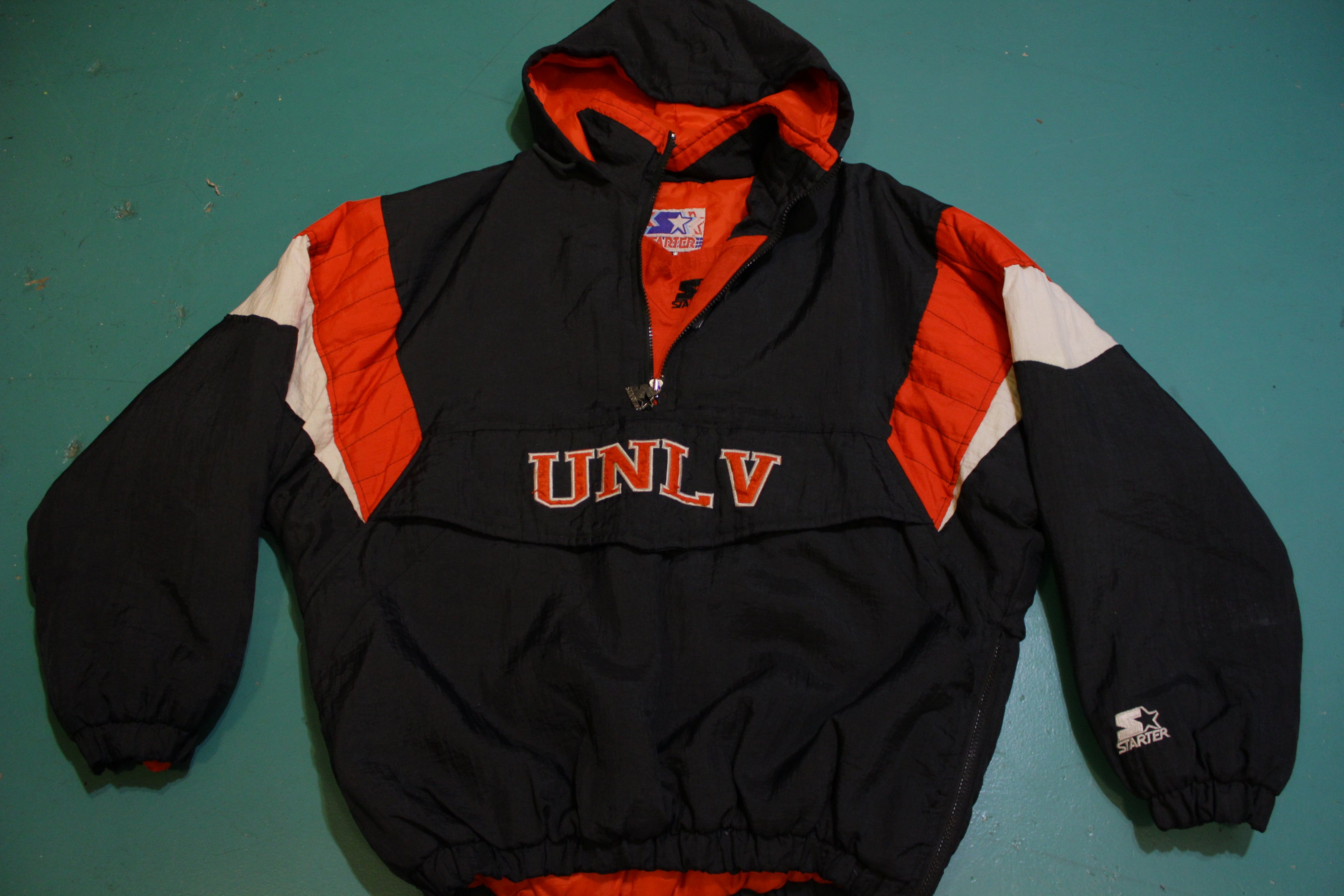 UNLV Las Vegas Running Rebels Pullover Vintage Starter Hoodie