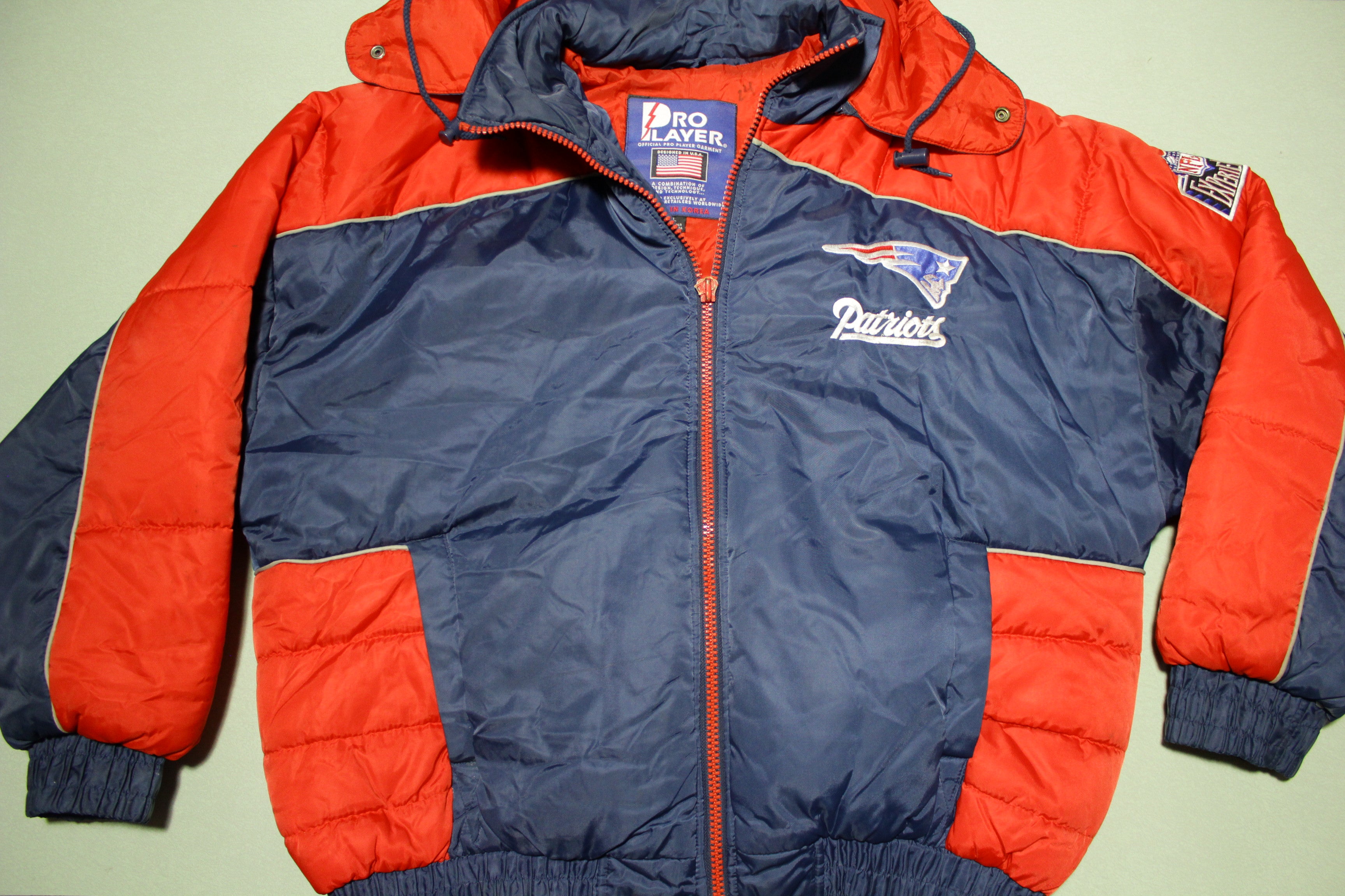 New England Patriots Pro Player NFL Experience Vintage 90's Puffer Hoo –  thefuzzyfelt