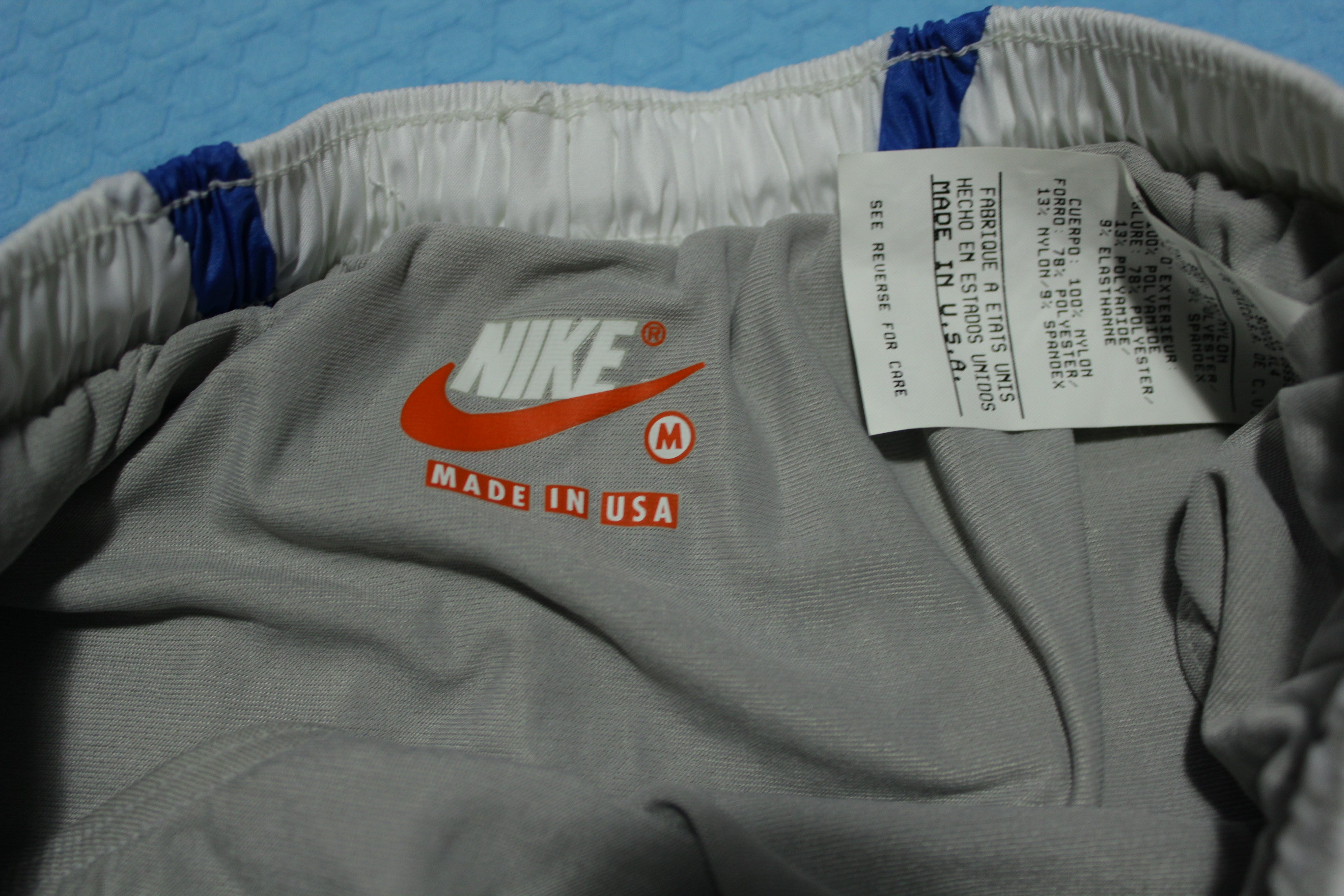 Vintage sales nike shorts