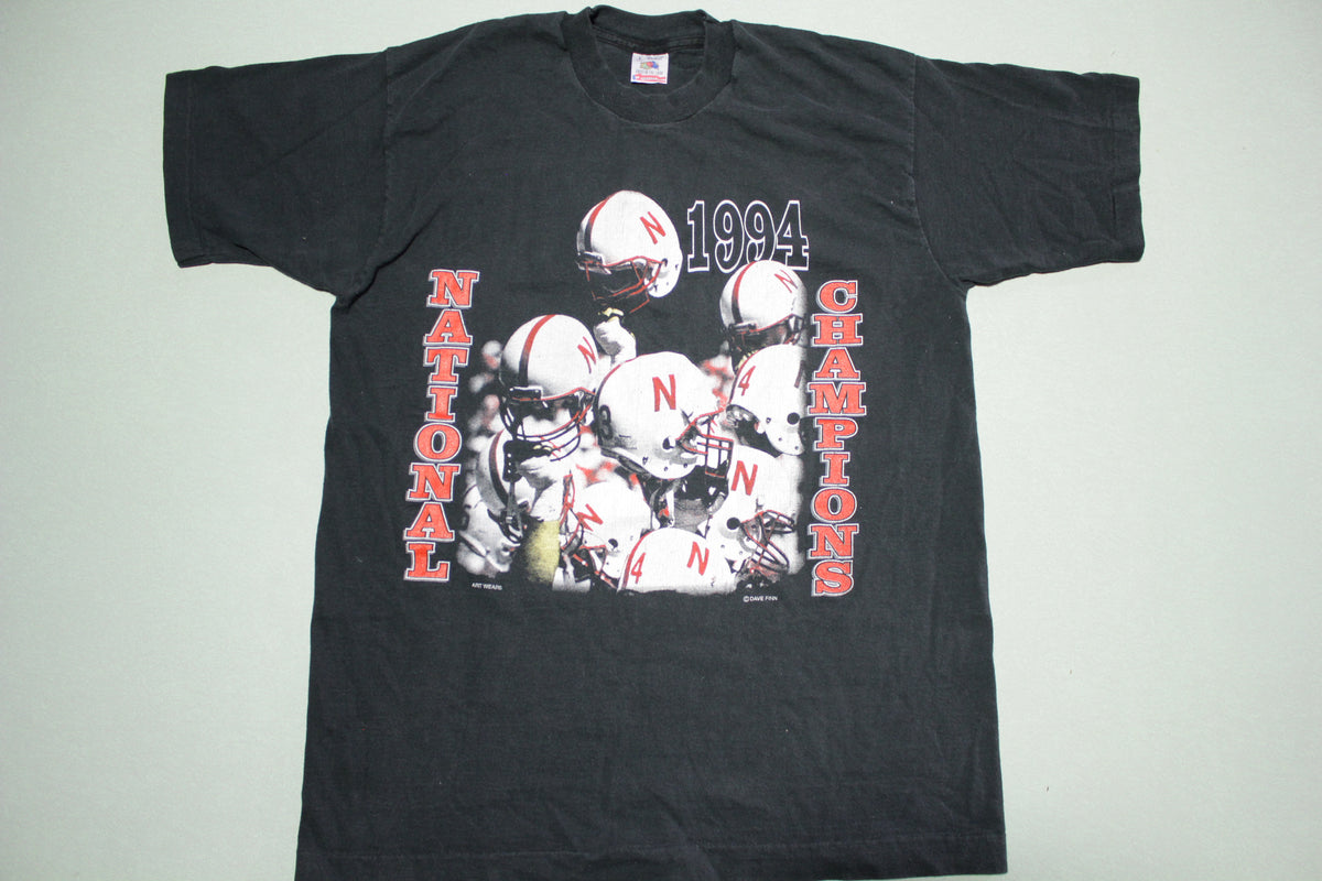 Nebraska CornHuskers Vintage 1994 Raised Helmet Champion 90's FOTL T-Shirt