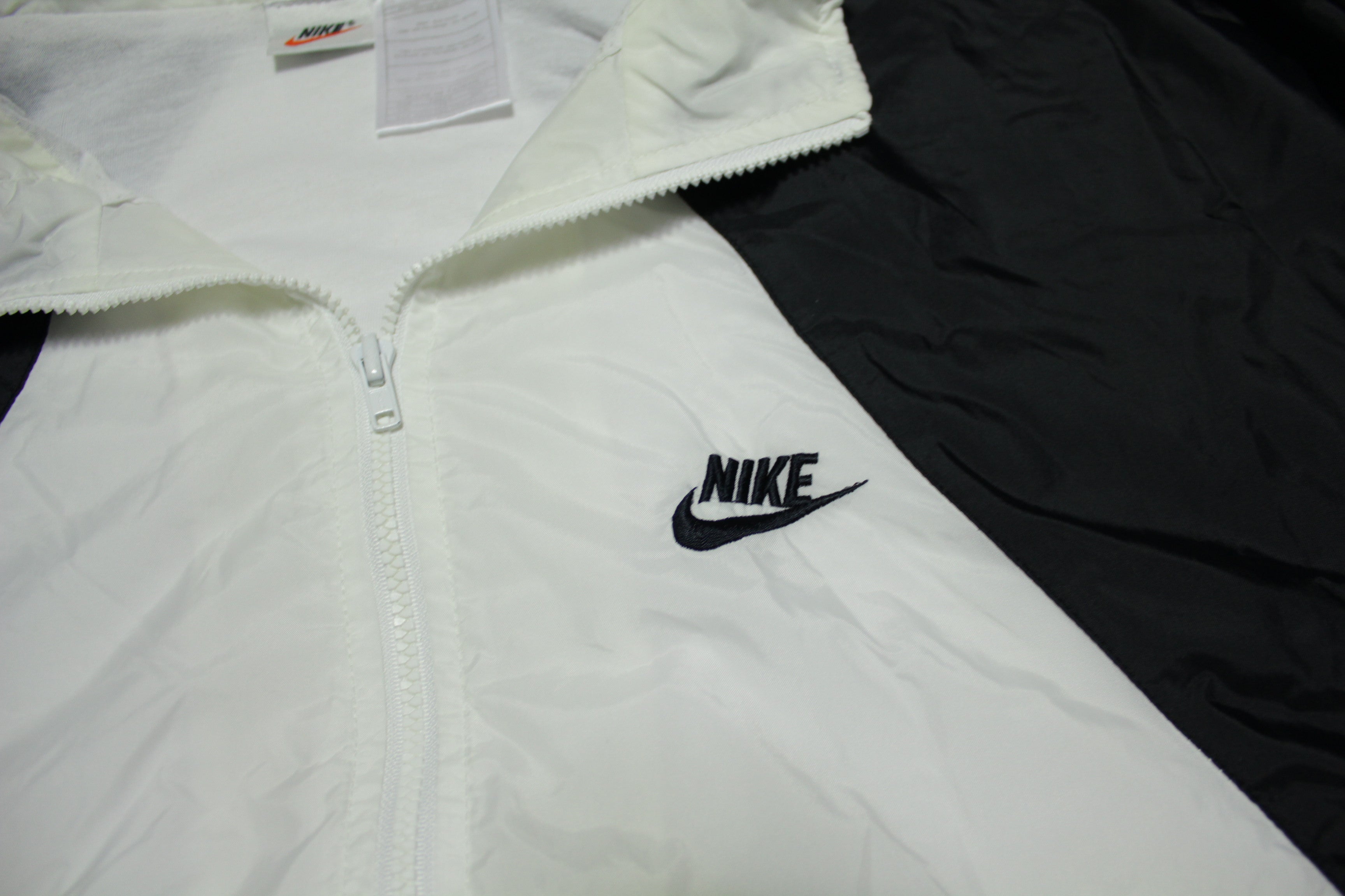 Nike swoosh colorblock zip front clearance hooded jacket