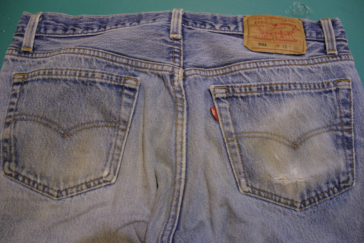 Levis 501 Button Fly 90s Red Tag Made in USA Vintage Blue Denim Jeans 34x30