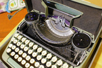 Vintage 1957 Smith Corona Silent Super 5T Seafoam Green Typewriter w/case Works