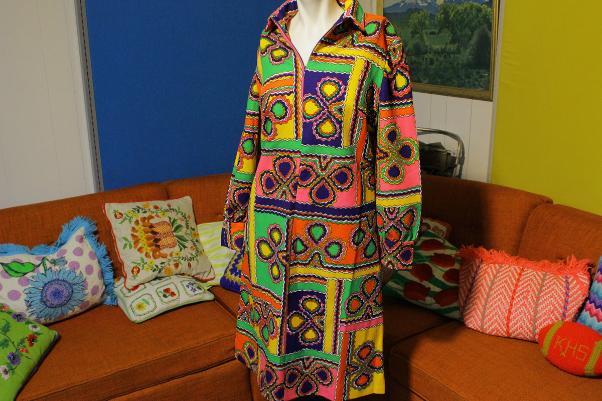 Boho Hippie Vintage 60's 70's Flower Power Pyschedelic Dress. Kay Windsor Half Zip.