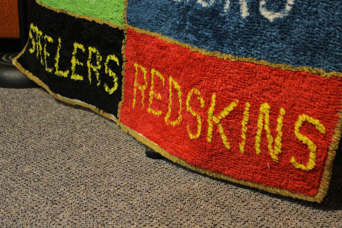 Rare 1960's Vtg NFL Football Rug Fabric Wall Art Bears Packers Rams Steelers