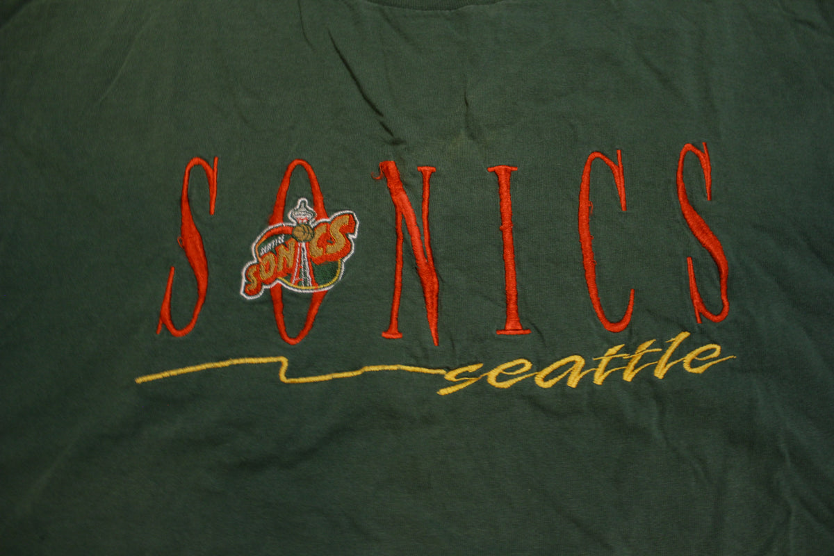Seattle Sonics Logo 7 Embroidered Distressed Vintage 90's T-Shirt