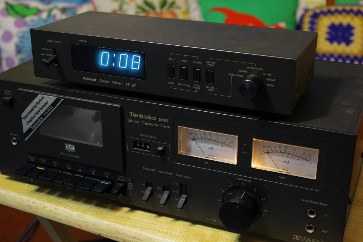 1979 Technics RS-M10 Cassette Deck VU Meters w/ National TE 97 Audio Timer