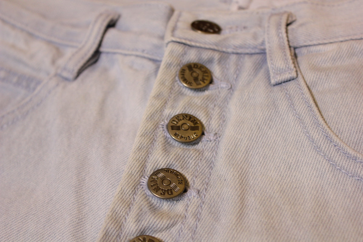 Vintage Denim Republic Button Fly Jean Shorts.  1980's Jeans. Stone Acid Washed. Small