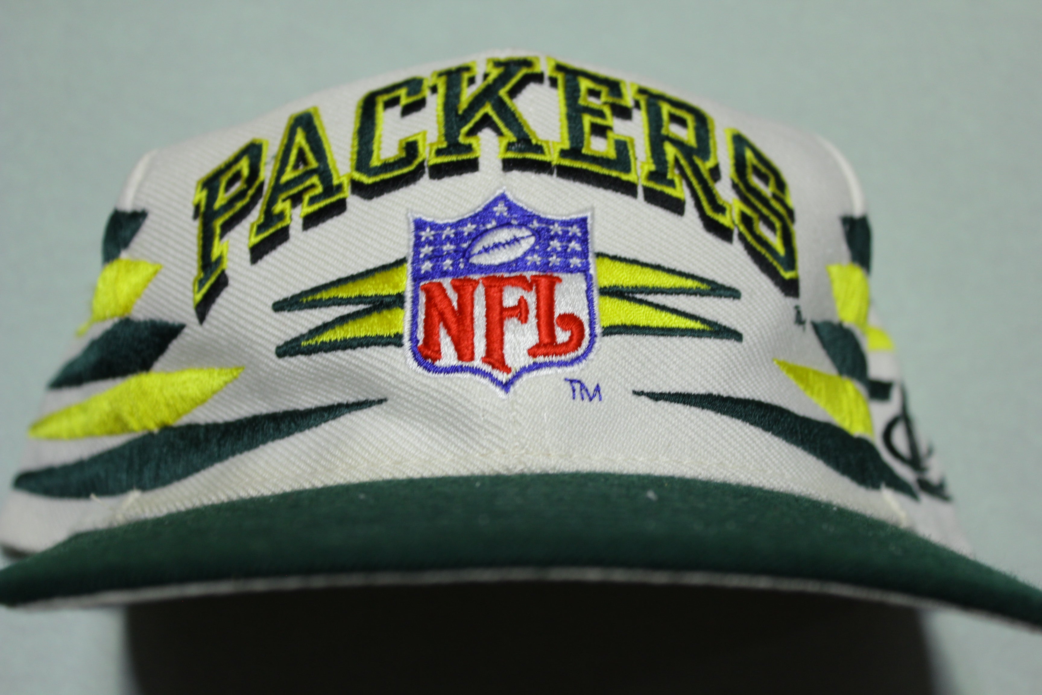 Green Bay Packers NFL Pro Line Diamond Vintage 90's Trucker