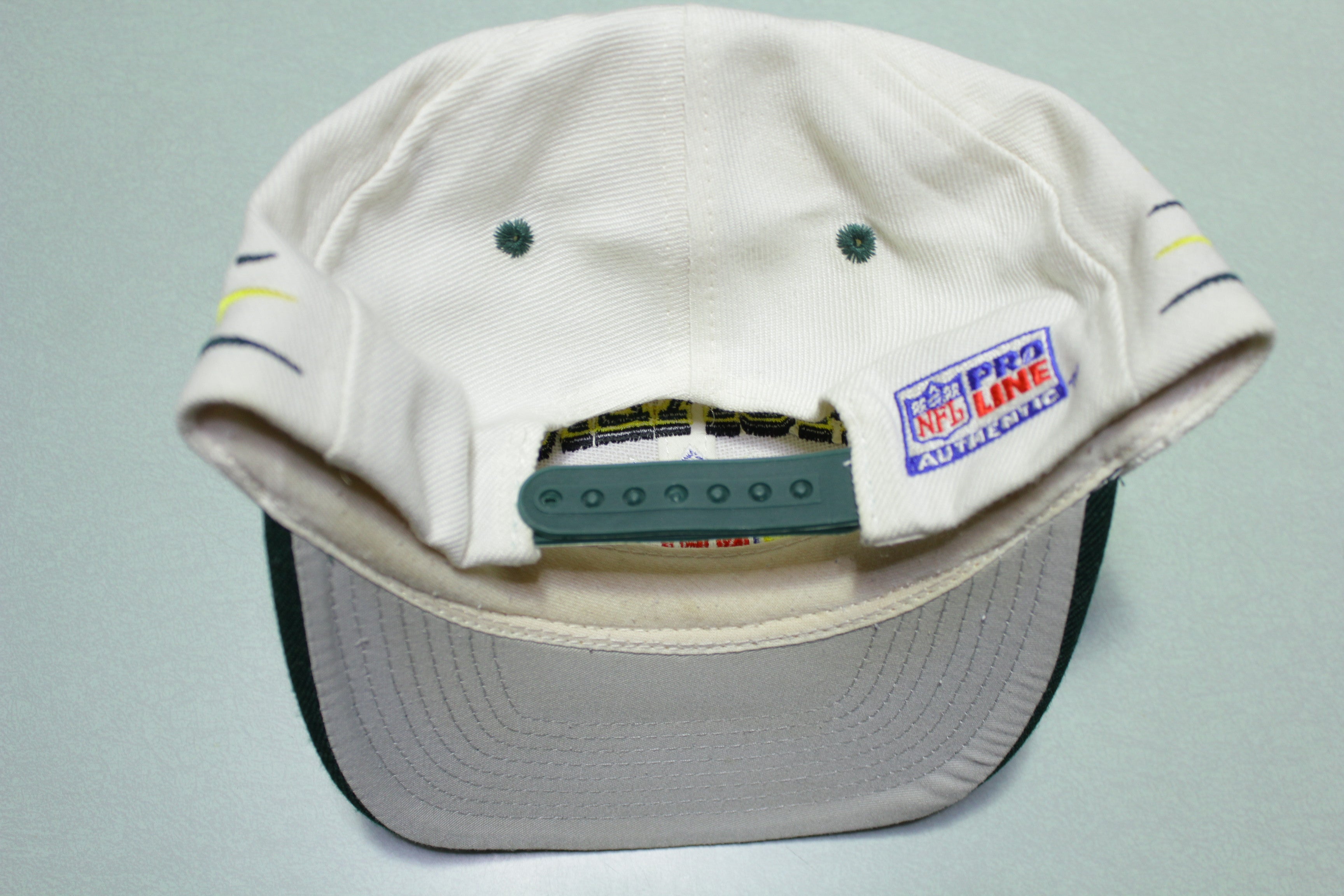 Green Bay Packers NFL Pro Line Diamond Vintage 90's Trucker