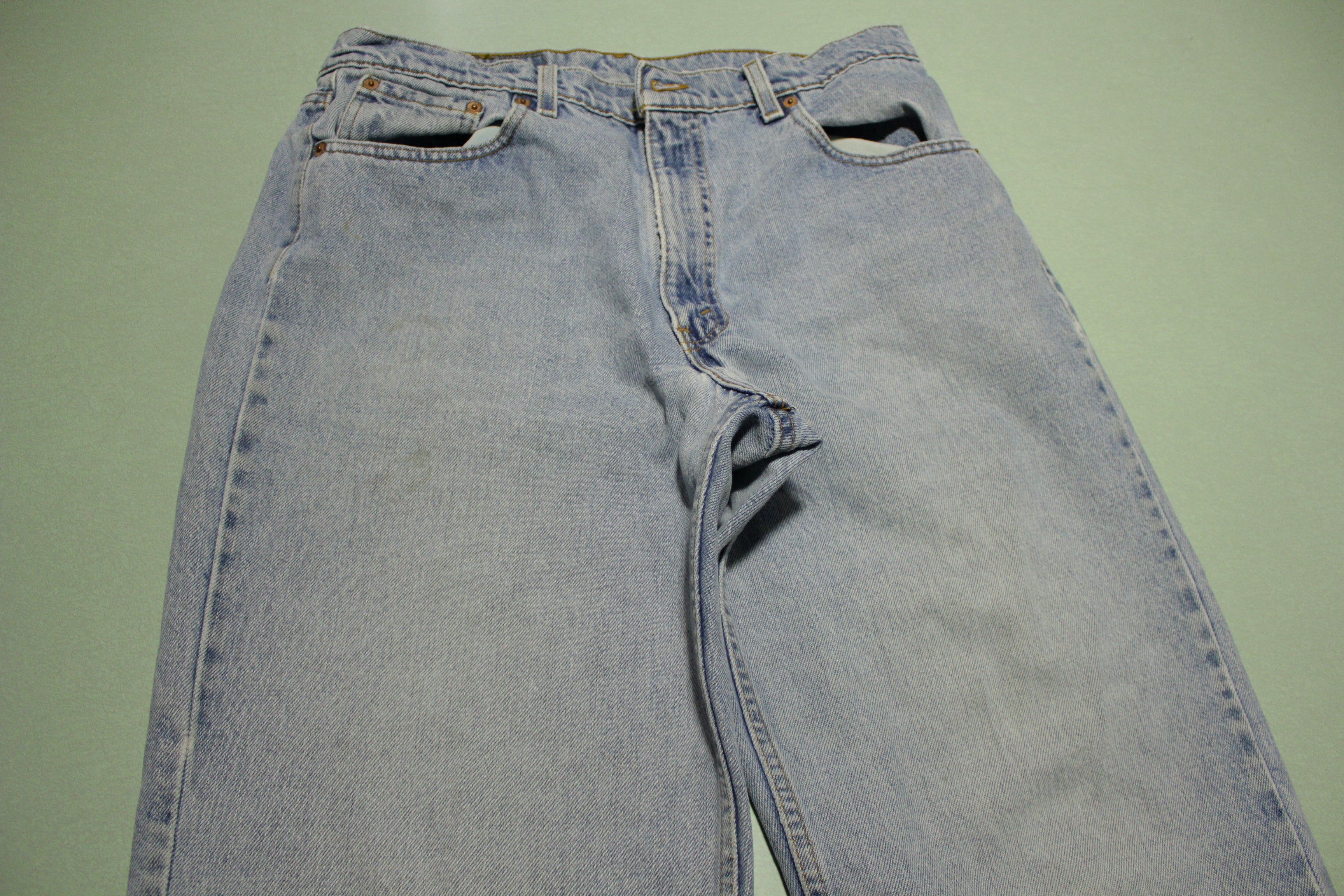 90s Levis 555 Relaxed Fit Straight Leg Jeans. Vintage Grunge