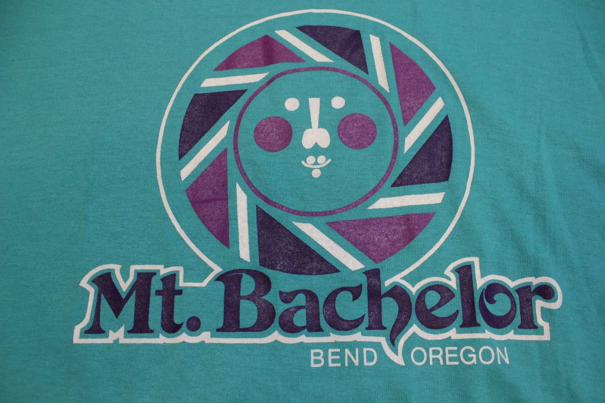 Mt. Bachelor Bend Oregon Sportswear USA Vintage Ski Snowboard 80's T-Shirt