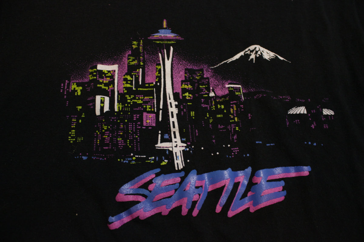 Seattle Skyline Kingdome Space Needle Vintage 80's Single Stitch Souvenir T-Shirt
