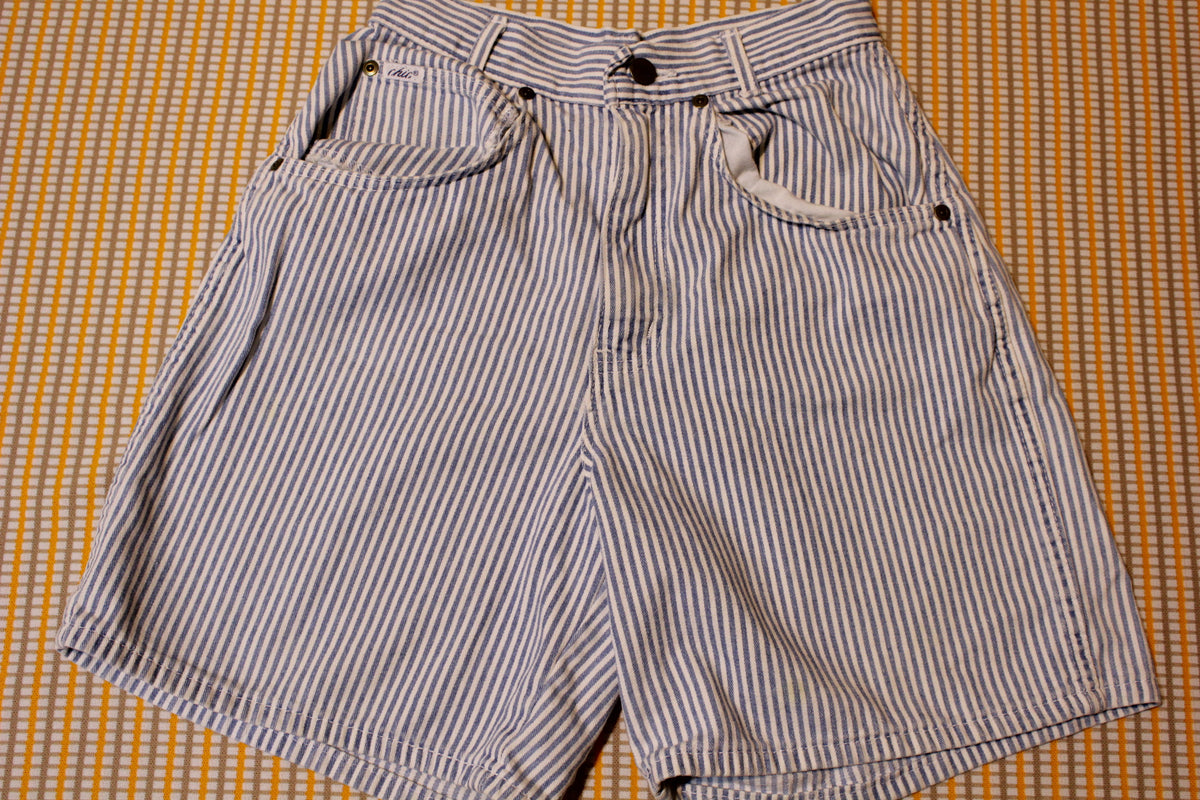 Chic Vintage 80's Pin Striped High Waist Made in USA Jean Shorts Womens Small