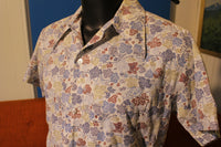 Kmart 70's Disco Flamboyant Leaf Button Up Shirt.  Big Collar Short Sleeve.