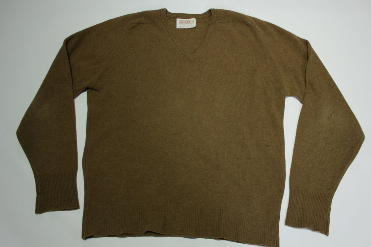 Lord Jeff V-Neck Vintage 1960's Fireplace Winter Wool Made in USA Sweater