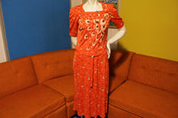 70's Vintage Red Leaf Fitted Dress. Short Sleeve With Draw Strap. Size XS