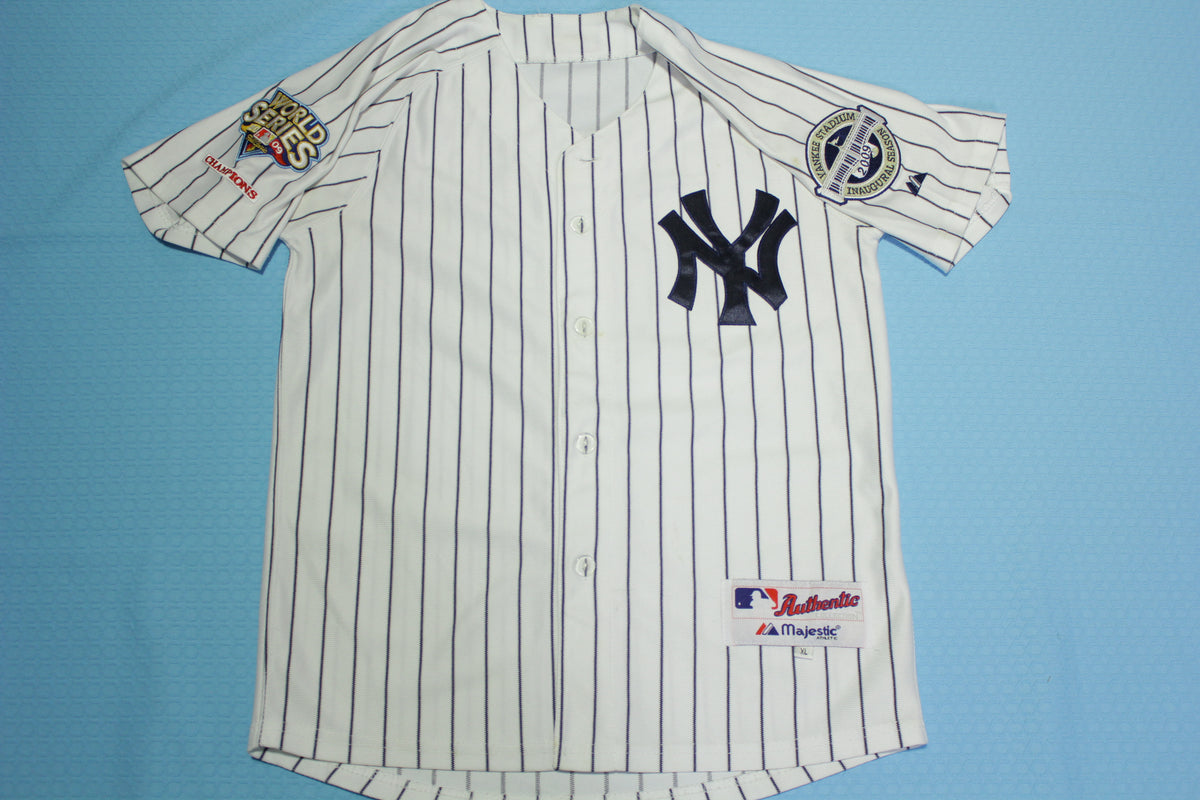 Majestic 2009 NEW YORK YANKEES World Series Champions T-Shirt sz