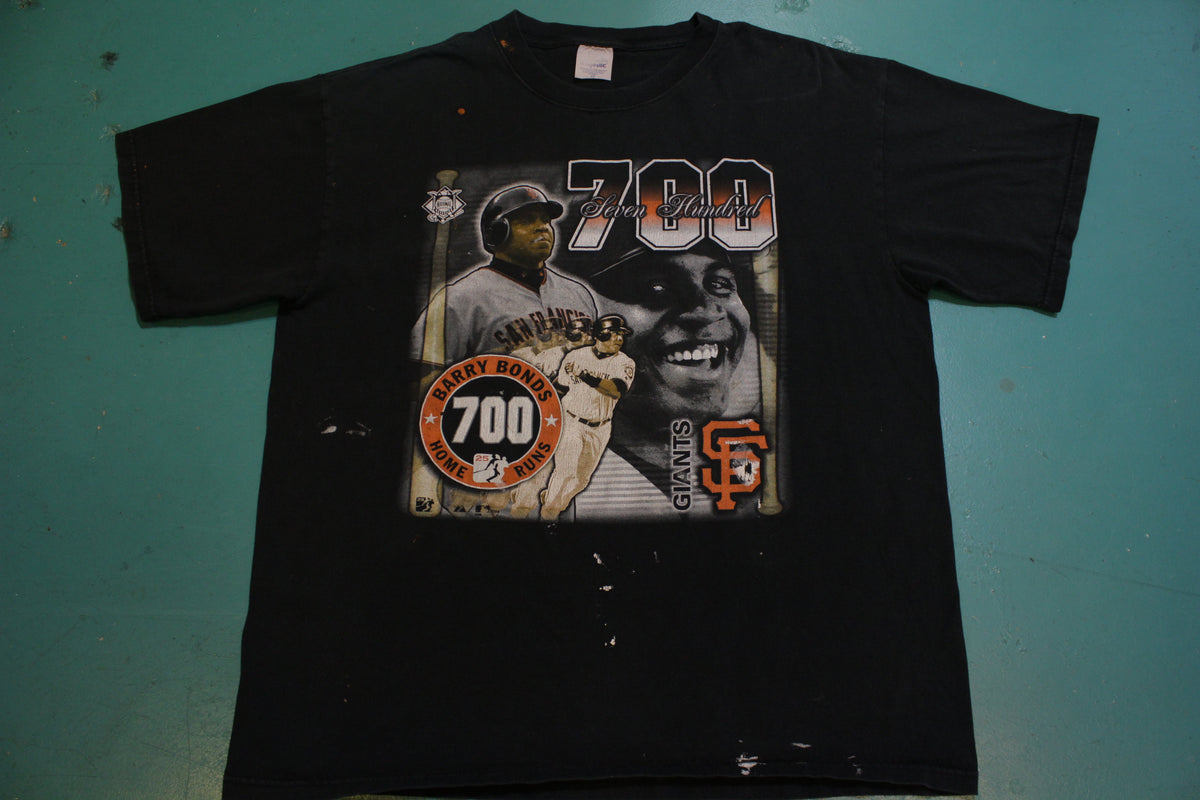 Barry Bonds 700 Club SF Giants Majestic Official Vintage 2004 T-Shirt