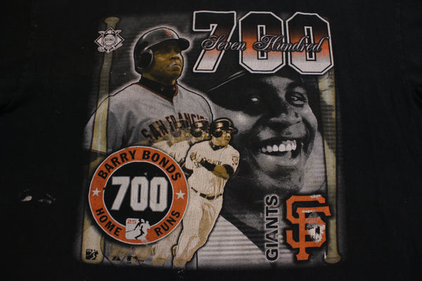 Barry Bonds 700 Club SF Giants Majestic Official Vintage 2004 T-Shirt